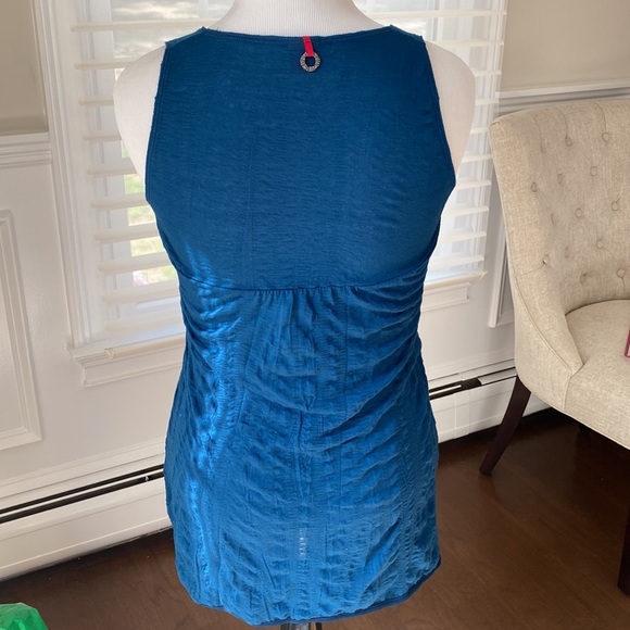 Save The Queen - Sleeveless Top - Picture 6 of 15